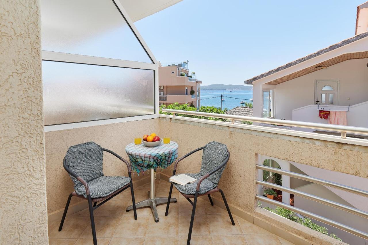 Rosic Apartments Tivat Exterior photo