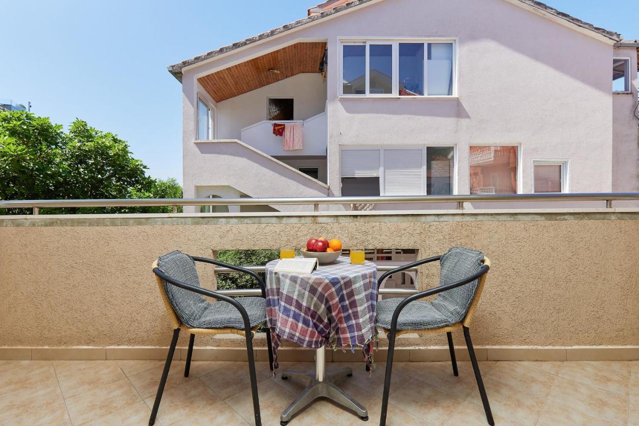 Rosic Apartments Tivat Exterior photo