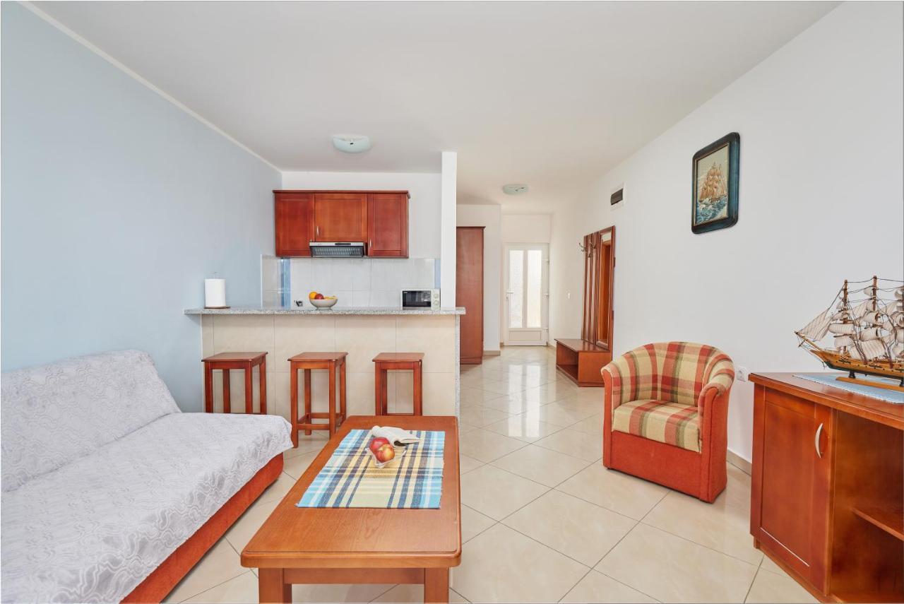 Rosic Apartments Tivat Exterior photo